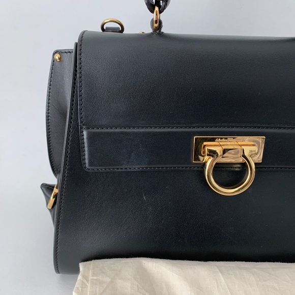 SOLD Salvatore Ferragamo Sofia Handbag - Picture 3 of 10